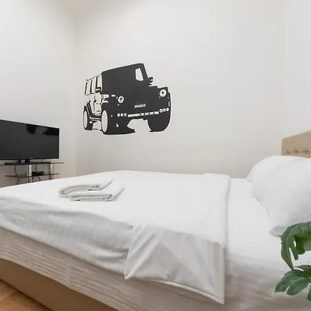 Apartment Kievaccommodation In The Center 24h Self Check-in Kyiv